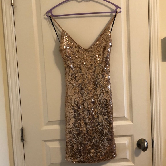 Forever 21 Rose Gold Sequin Dress - Picture 1 of 5